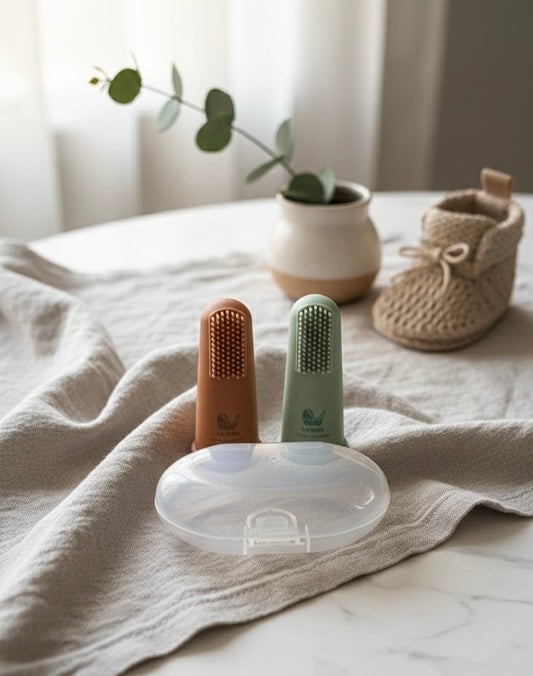 La Beba Silicone Finger toothbrush with Case