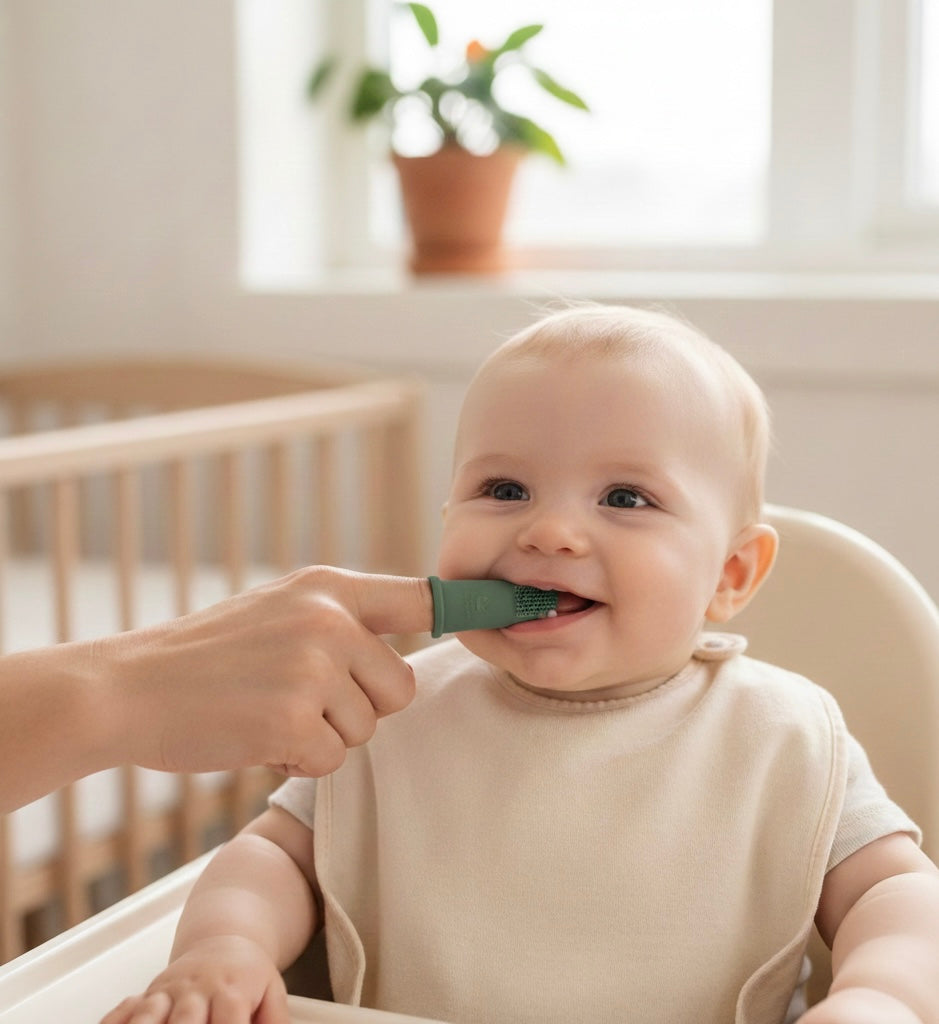 La Beba Silicone Finger toothbrush with Case